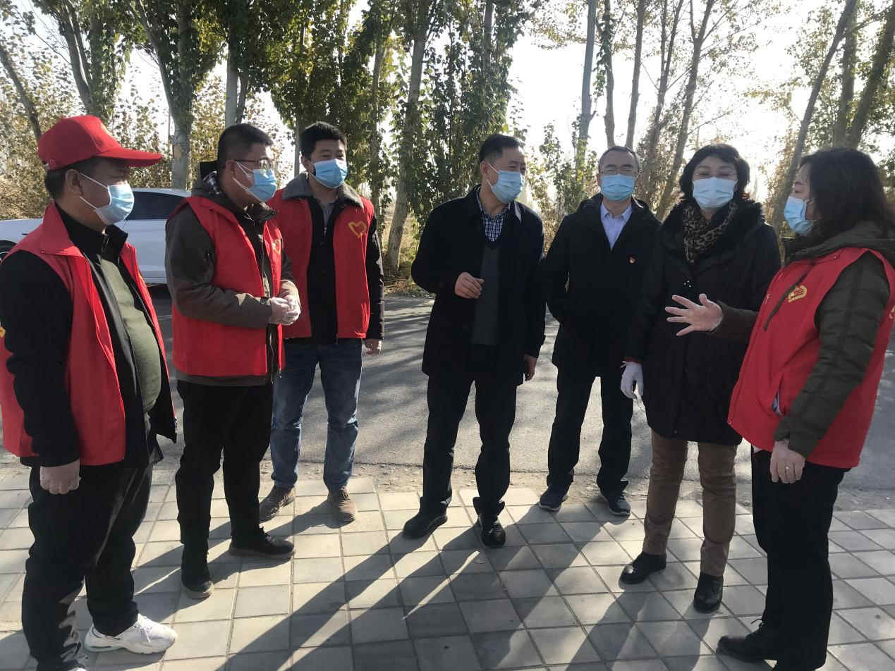 馬宗?？赐繂?wèn)疫情防控一線黨員職工