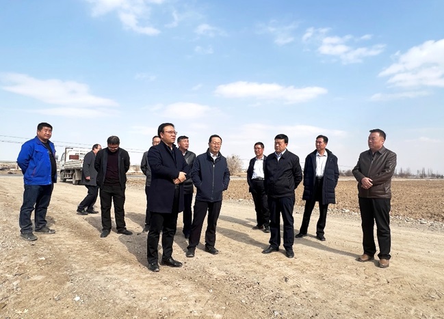 振興種業(yè)在行動,敦煌種業(yè)牽手奧凱種機、大禹節(jié)水現(xiàn)場對接推進千畝智慧種業(yè)示范園區(qū)建設項目