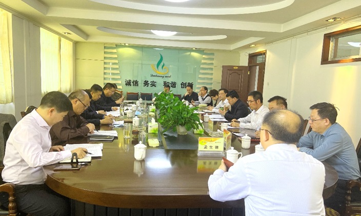 市委常委、副市長張秀林到敦煌種業(yè)調(diào)研